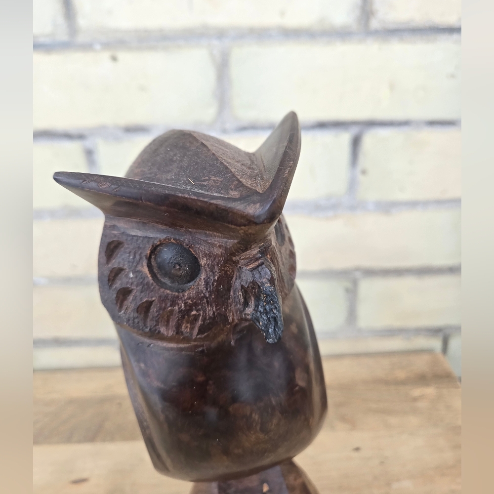 Wood Carved Owl Statue - Picture 3 of 8